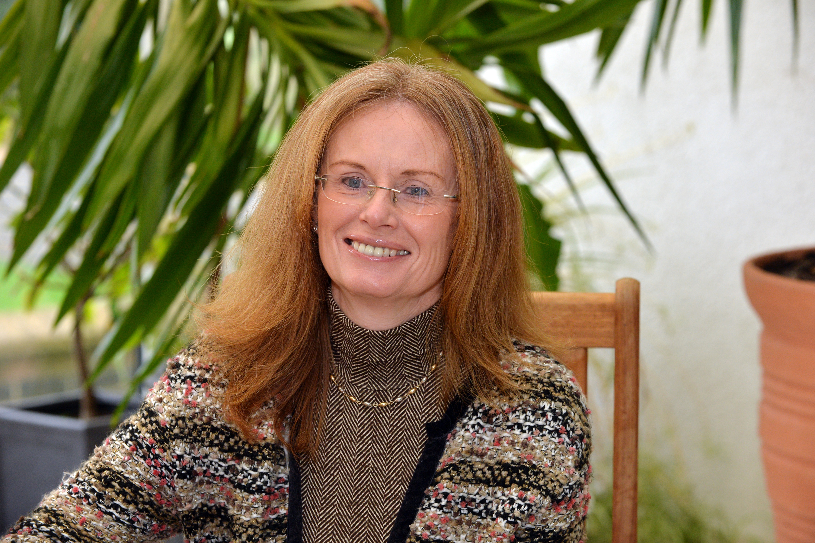 Prof. Melanie Davies